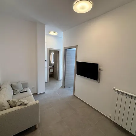 Delfino דירה Marina dʼAndora