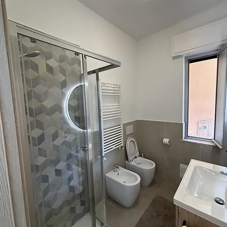 アパート Delfino Marina dʼAndora