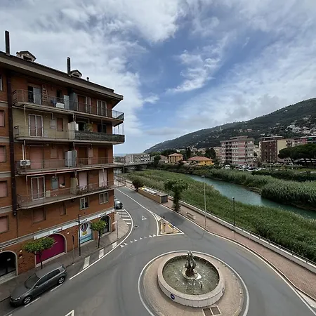 Delfino Апартаменты Andora