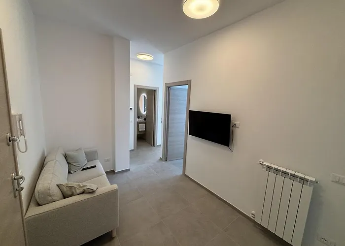 Delfino Апартаменты Andora